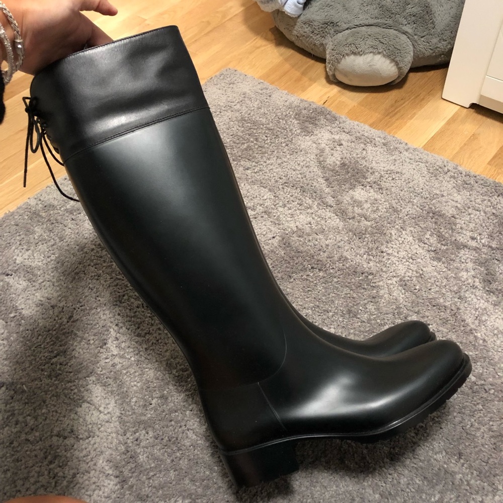 NEW Lace-up Barney’s Rain Boot